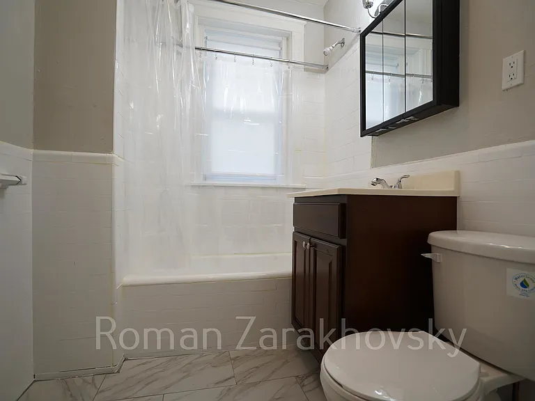 55 Linden St #7 — Photo 9