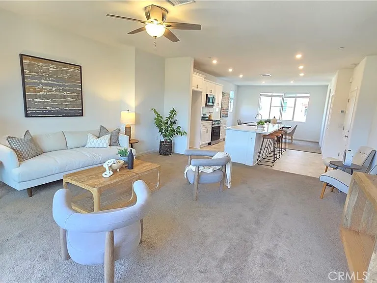 1813 Mesquite Way — Photo 13