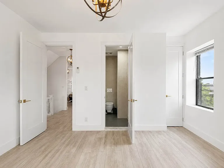 1268 President St #2 — Photo 10