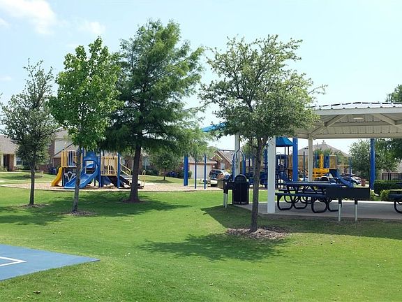 Multiple playgrounds, shaded pavilions, and a large community pool. Move-in and head to the pool today!