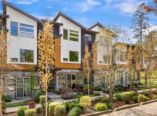 162 Whispering Ln NW, Bainbridge Island, WA 98110