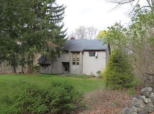 2 Sleepy Hollow Rd, New Fairfield, CT 06812