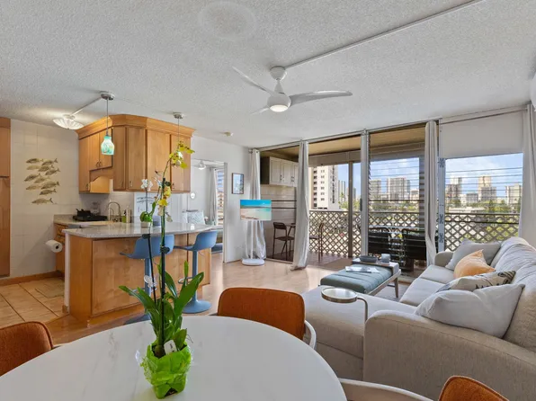 754 Ekela Ave APT 606, Honolulu, HI 96816