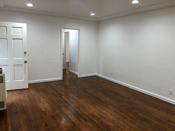 looking at hallway to bathroom, bedroom and closet