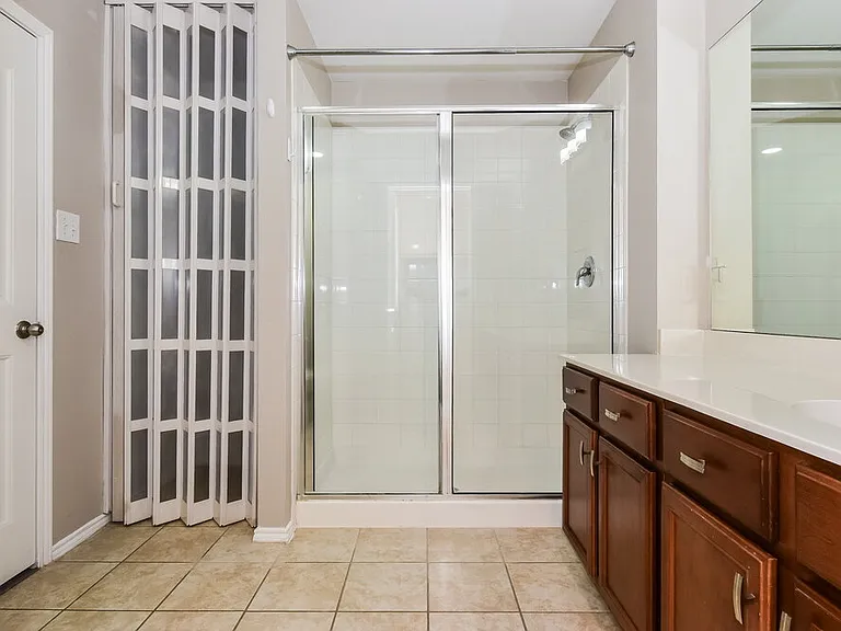 1114 Nickel St — Photo 11