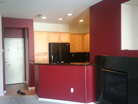 2nd image of 1005 Esplanade Cir