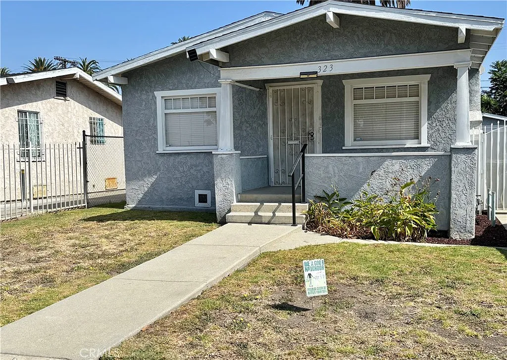 2 bed, 816 sqft, $3,000 — Photo 2