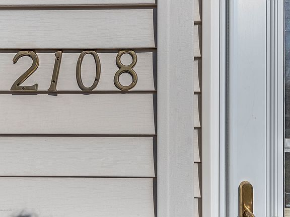 3rd image of 2108 Blue Lac Dr Unit 13