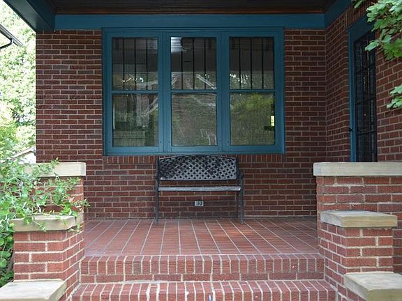 2nd image of 945 Savannah Ave