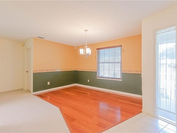 5th image of 8005 Dumont Ct
