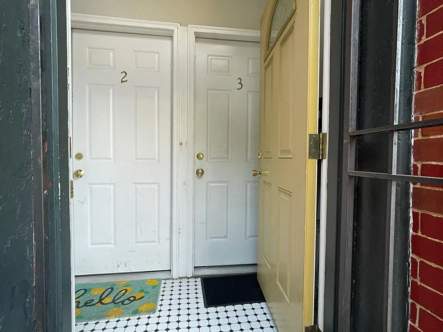 2 bed, 800 sqft, $2,600 — Photo 4