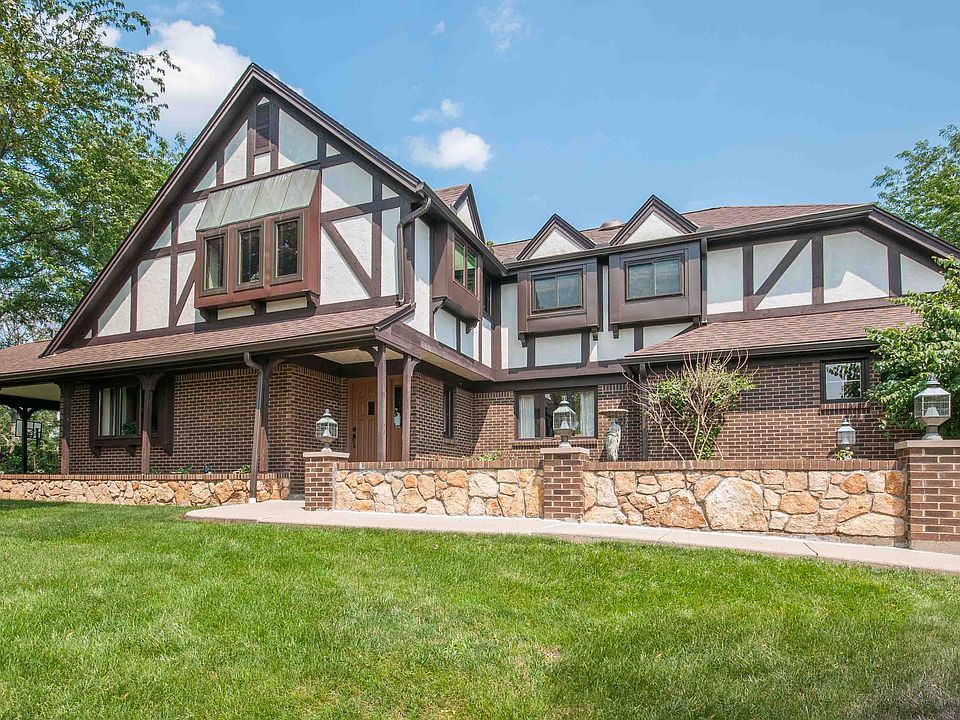 1st image of 5720 Price Hill Pl