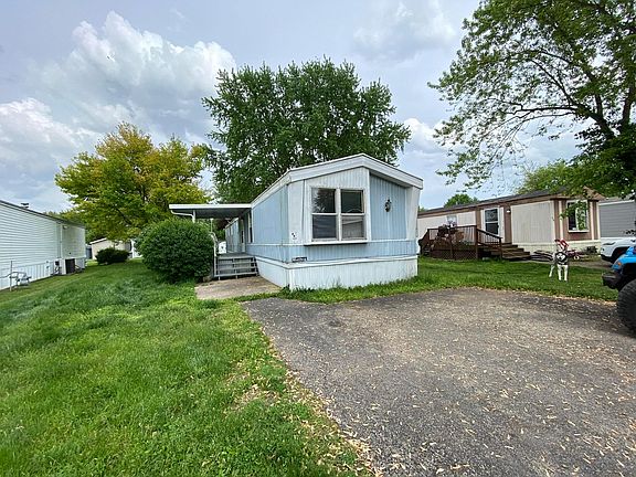 2nd image of 99 Woodfield Pl