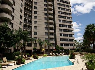 3525 Sage Rd APT 1110, Houston, TX 77056