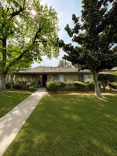 704 Sherwood Way Photo 1