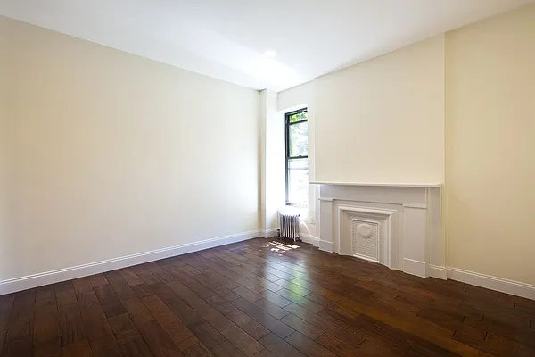 Rented by Bold New York | media 18