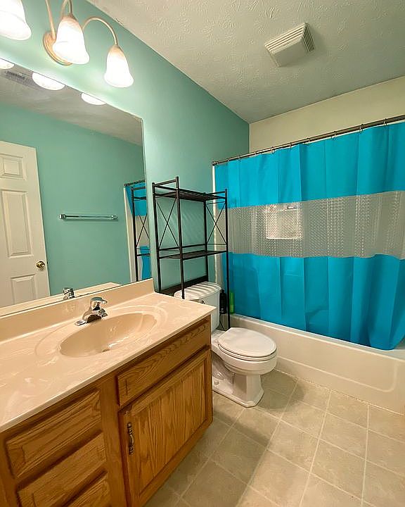 111 Coach Pl, Hurricane, WV 25526 Zillow