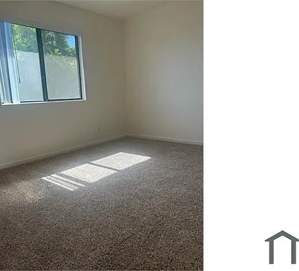 2902 E Fillmore St — Photo 14