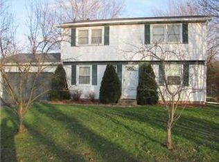 137 Clooney Dr, Henrietta, NY 14467
