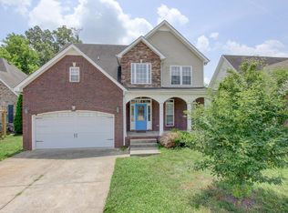 716 Cavalier Dr, Clarksville, TN 37040