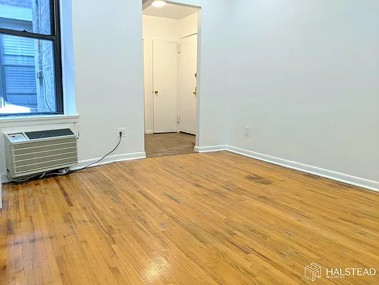 Rented by Halstead Real Estate | media 8