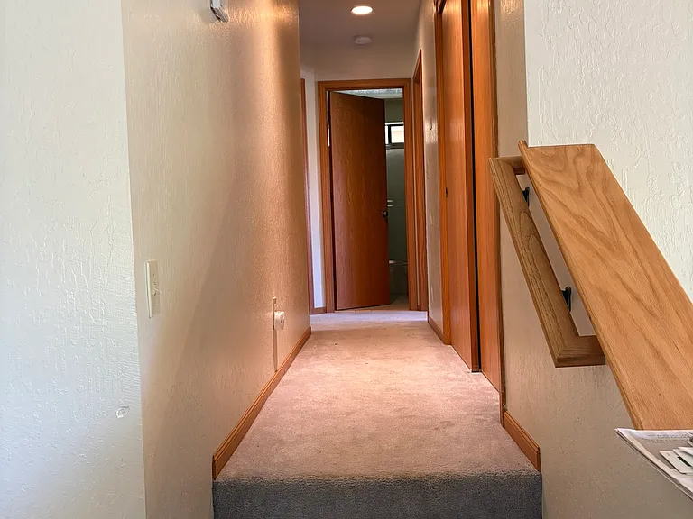 939 Fairway Ct — Photo 15