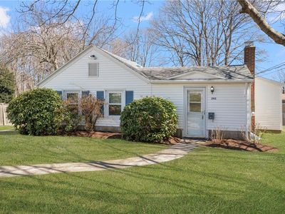292 Boulevard, Middletown, RI, 02842