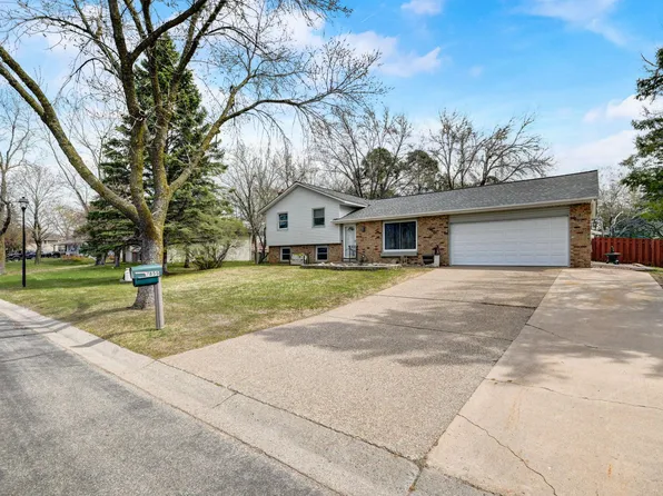 7855 Ideal Ave S, Cottage Grove, MN 55016