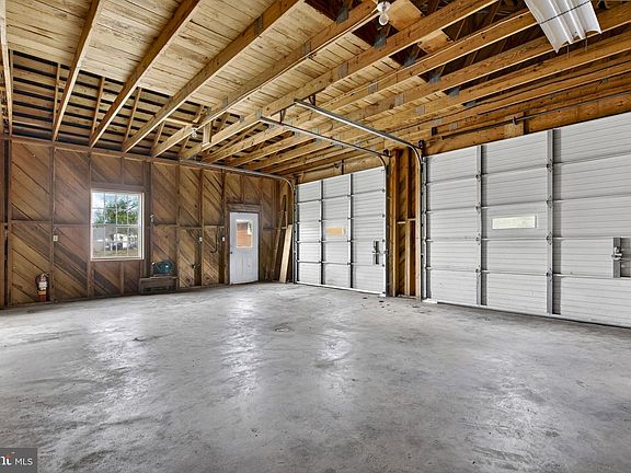 5th image of 9377 General Winder Rd