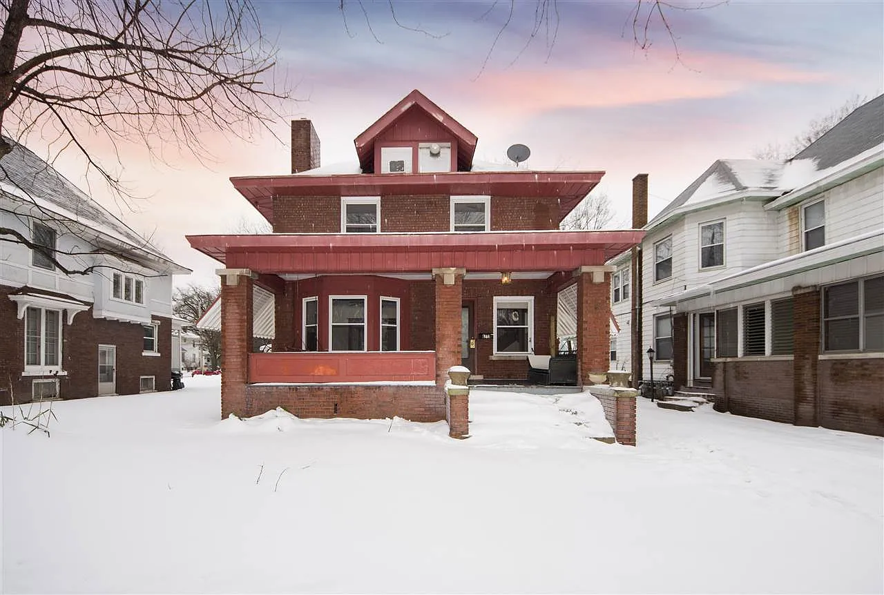1604 W Barker Ave photo 1