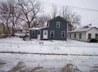 715 17th St, Monroe, WI 53566