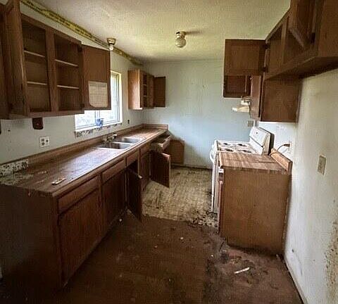 4th image of 3080 W Needmore Hwy