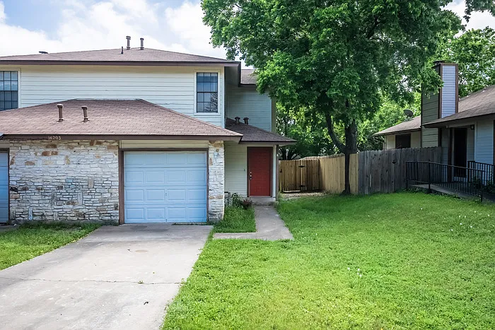 14203 Sussman Ct #B — Photo 16
