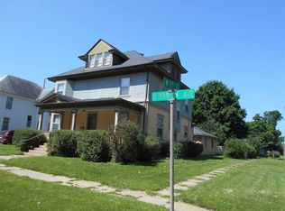 521 N Marion Ave, Washington, IA 52353