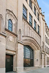 180 Bainbridge Street in Stuyvesant Heights
