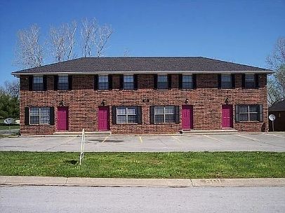 1st image of 801 Foster Ln APT B