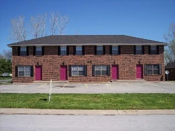 801 Foster Ln APT B, Warrensburg, MO 64093