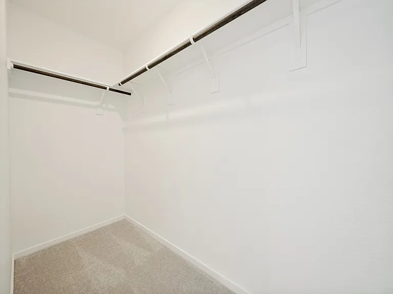 2031 Stable Ln — Photo 21