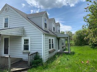 1232 Pipers Gap Rd, Galax, VA 24333