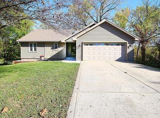 8717 N Shannon Ave, Kansas City, MO 64153