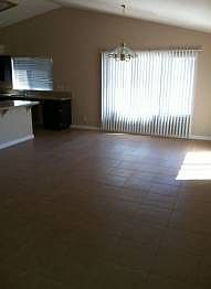 4th image of 440 Don Fernando Cir