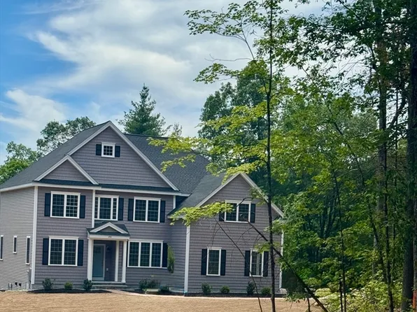 200 Randall Rd, Berlin, MA 01503