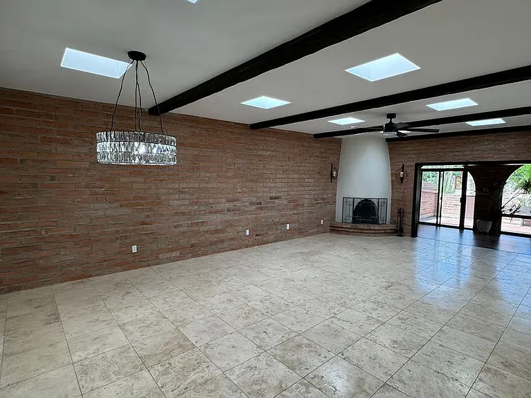4715 E Apple Valley Pl — Photo 16