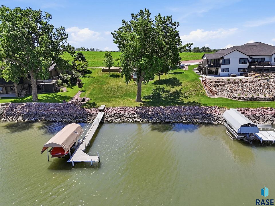1st image of 5471 S Shore Dr