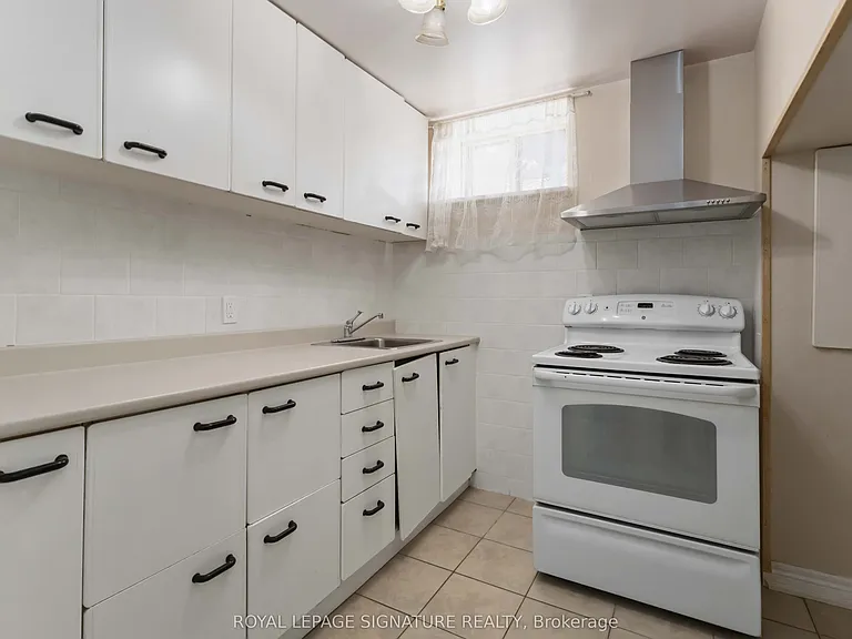 143 Rodda Blvd — Photo 15