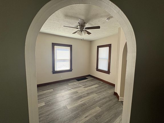 4th image of 2543 Baldwin Ave NE