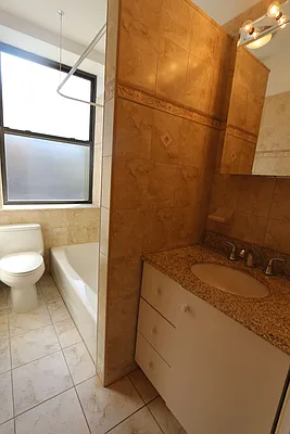 Rented by Jalen Real Estate Corp | media 8