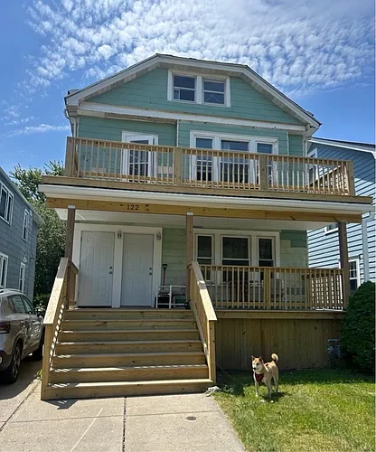 122 Lincoln Blvd Photo 1
