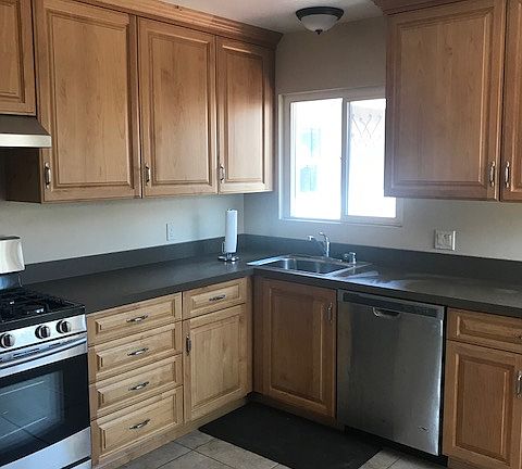 4th image of 5109 63rd St