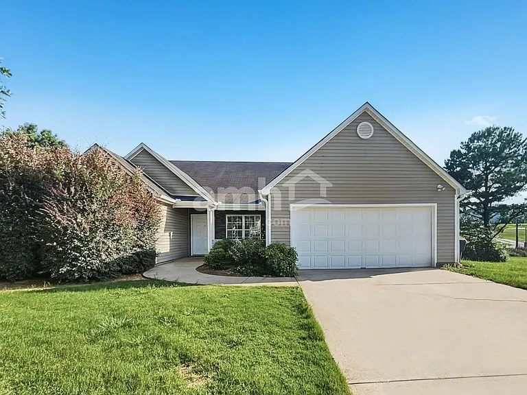 282 Rockingham Dr — Photo 1
